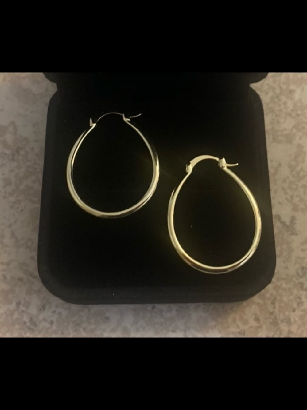 New! “WORFRIL” 14K Gold Hoop Earrings for Women Modern U-Shaped Design. 17mm.